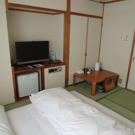 Hotel Minatoya Kōchi Rom bilde