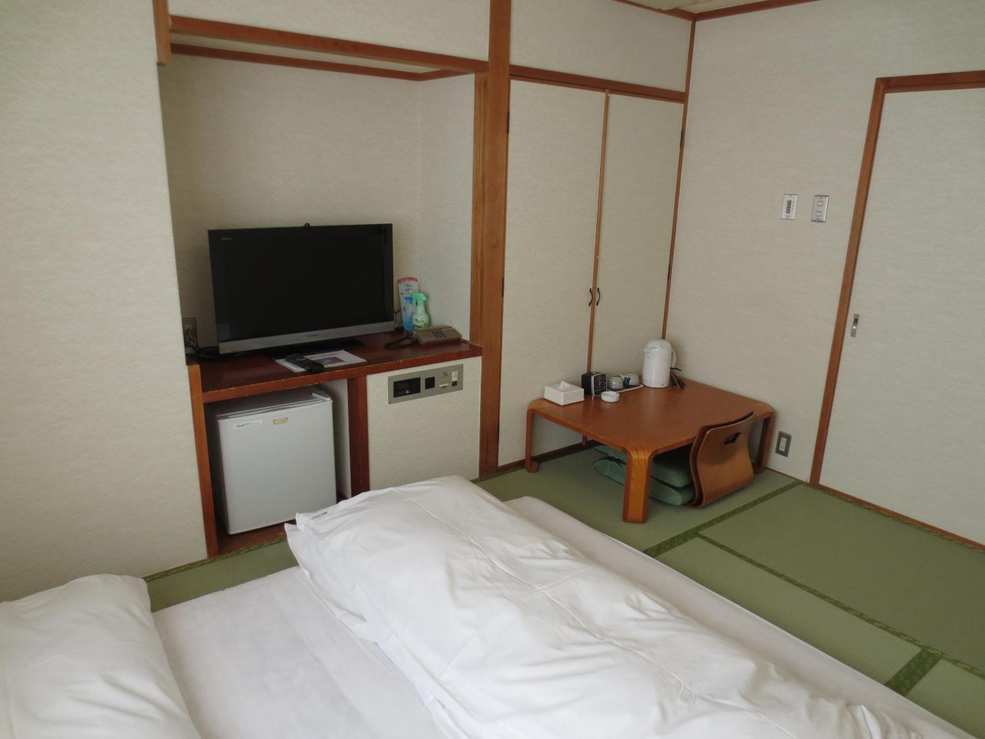 Hotel Minatoya Kōchi Rom bilde