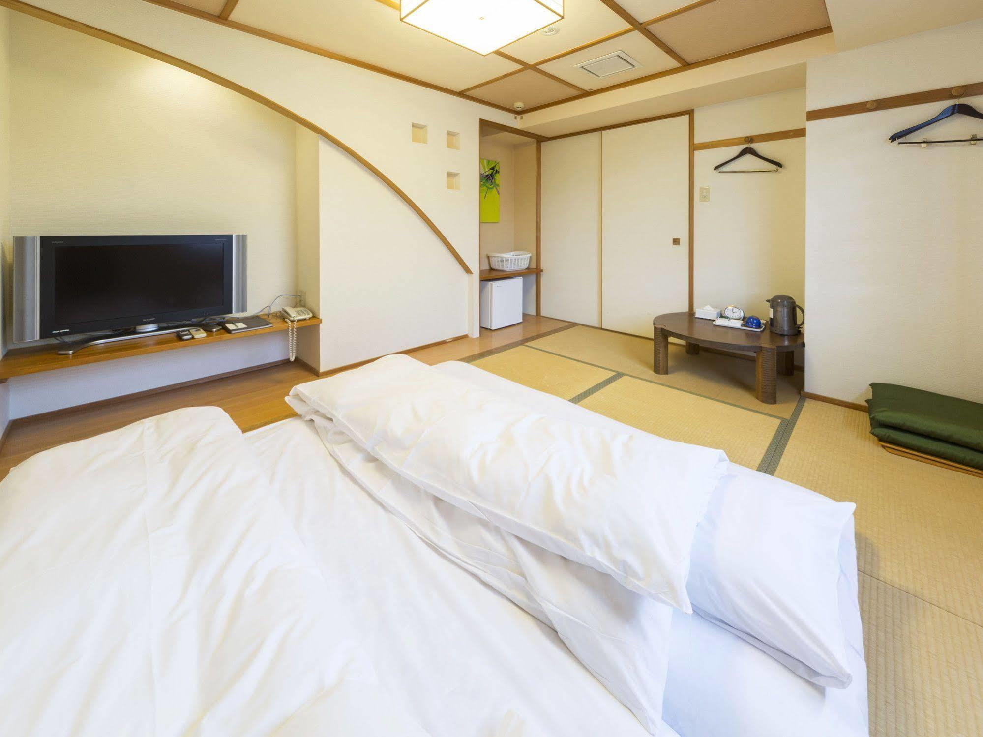 Hotel Minatoya Kōchi Eksteriør bilde