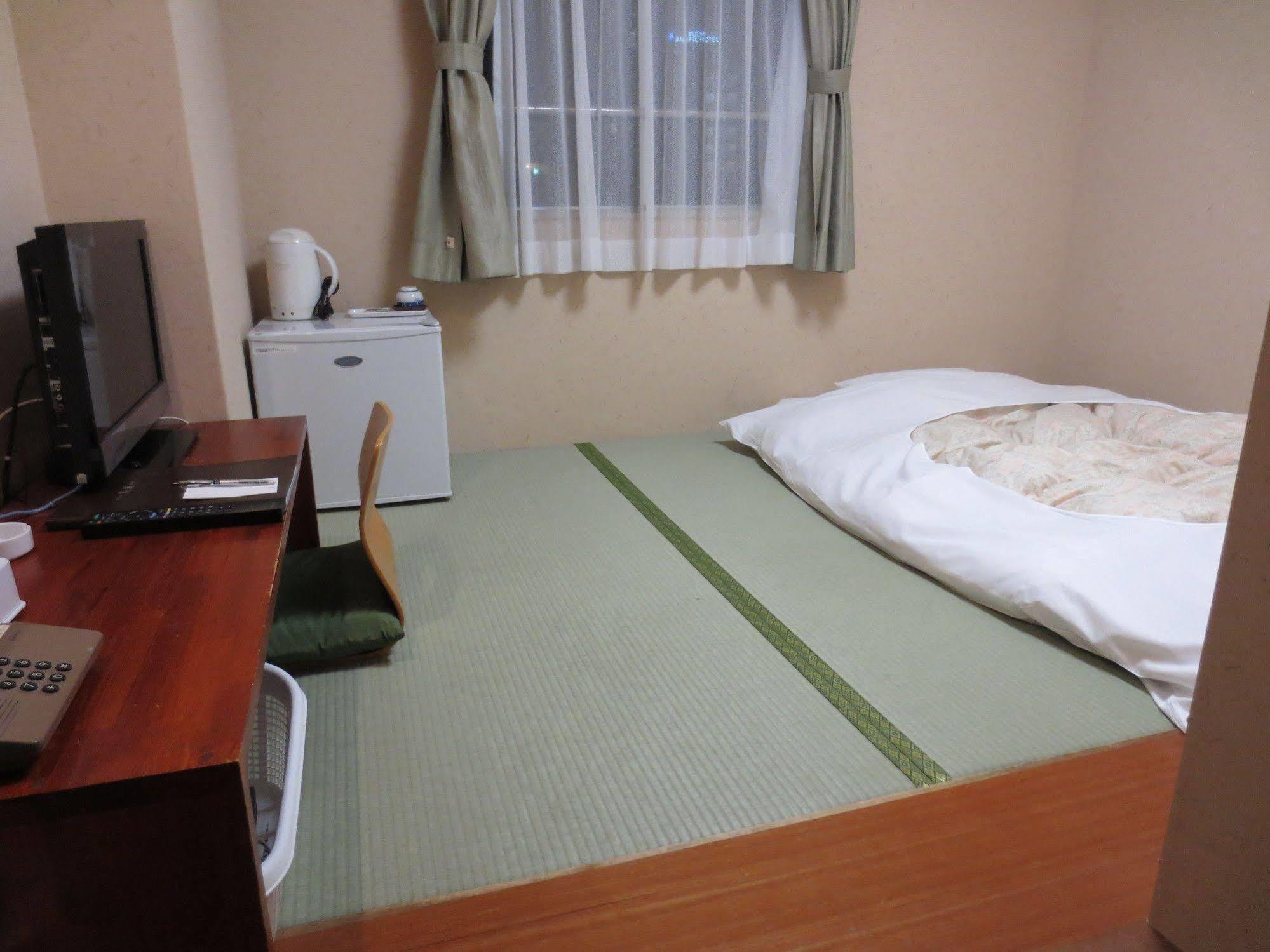 Hotel Minatoya Kōchi Eksteriør bilde